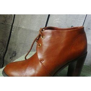 Leather Brown heeled boots